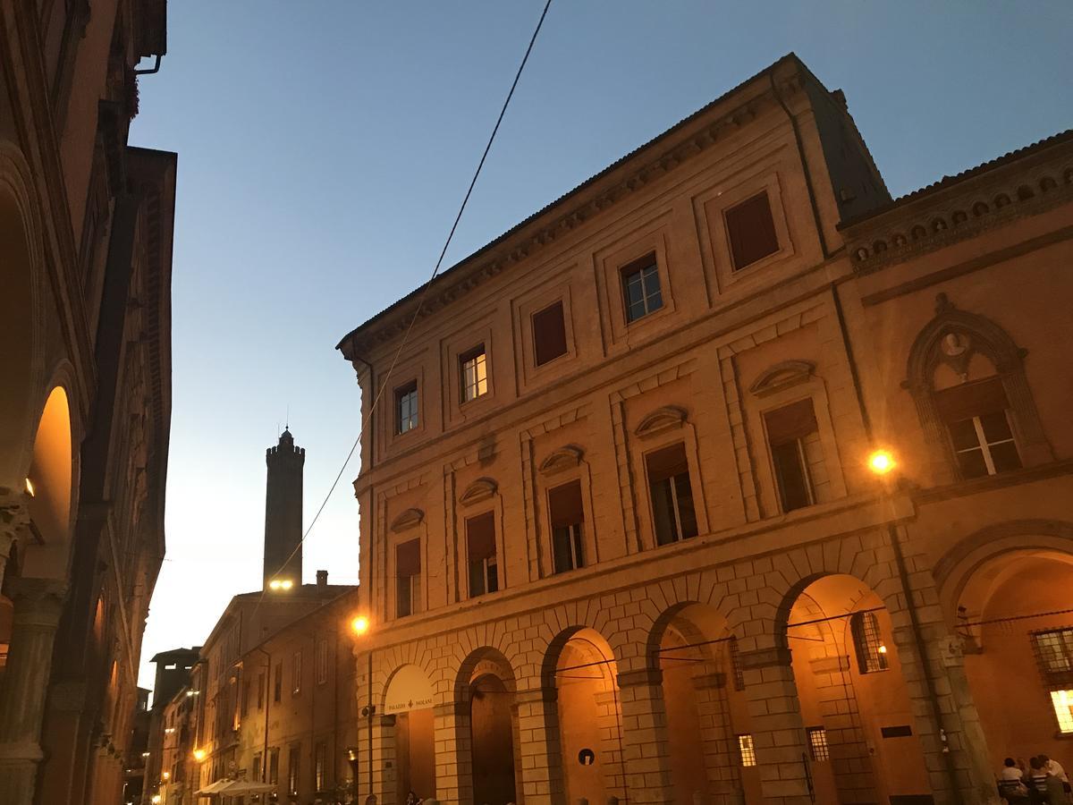 Falcone 22 بولونيا المظهر الخارجي الصورة
